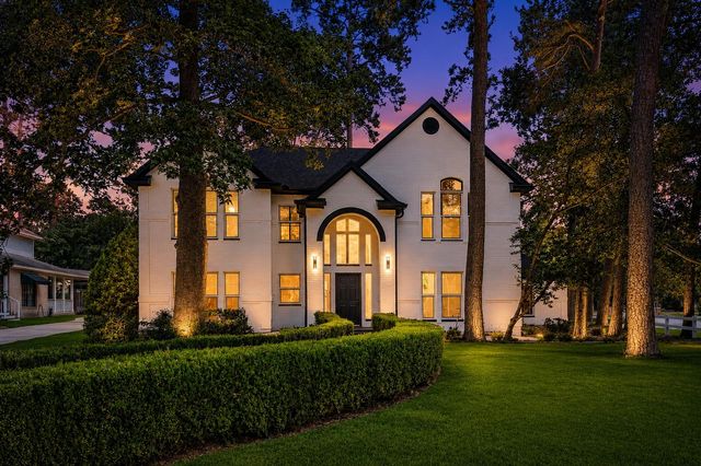 523 Rampart Lane, Conroe, TX 77302