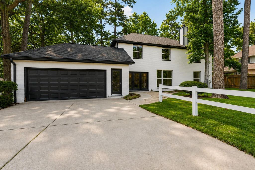 523 Rampart Lane, Conroe, TX 77302