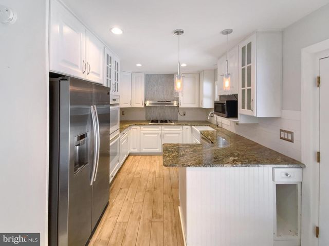 4145 BASSETT CT, Dumfries, VA 22026