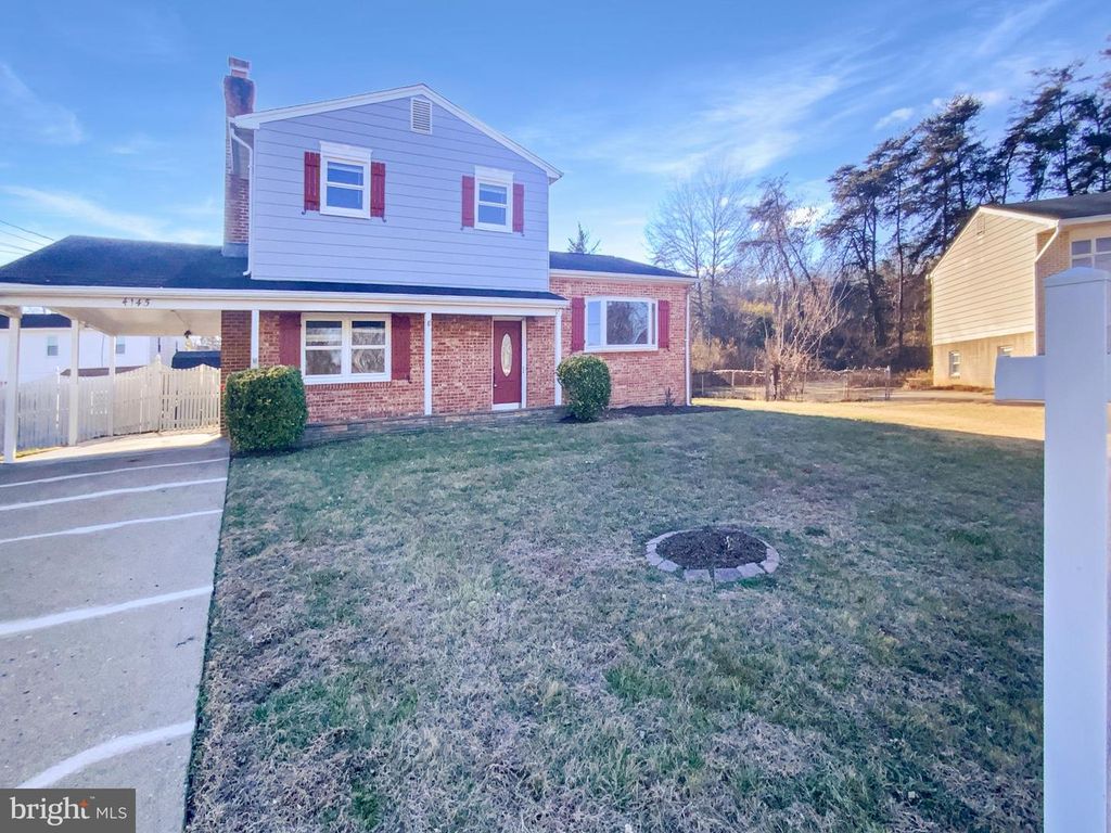 4145 BASSETT CT, Dumfries, VA 22026