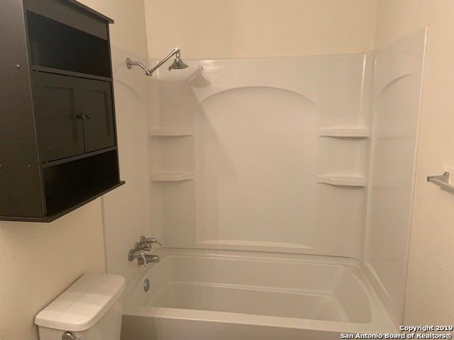 6022 CASTLE HUNT, San Antonio, TX 78218