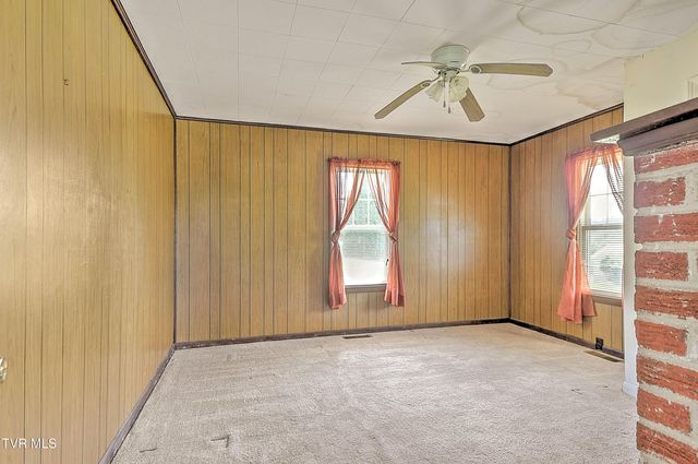 1408 West College Street, Jonesborough, TN 37659