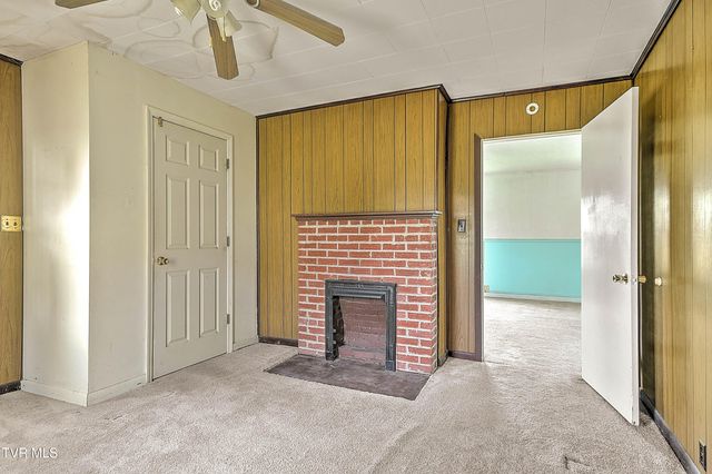 1408 West College Street, Jonesborough, TN 37659