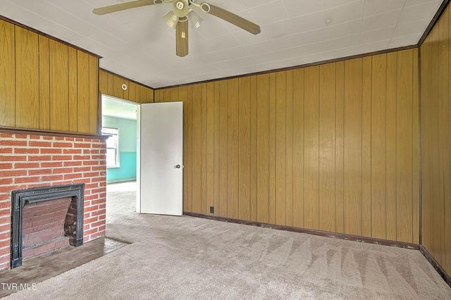 1408 West College Street, Jonesborough, TN 37659