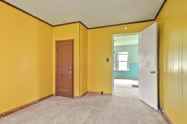 1408 West College Street, Jonesborough, TN 37659