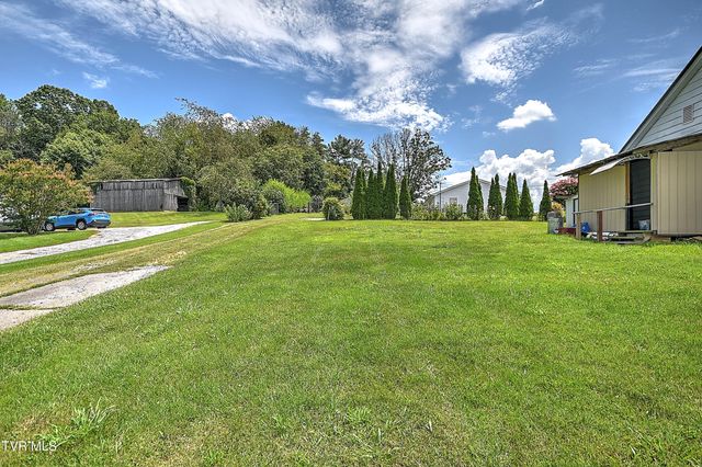 1408 West College Street, Jonesborough, TN 37659