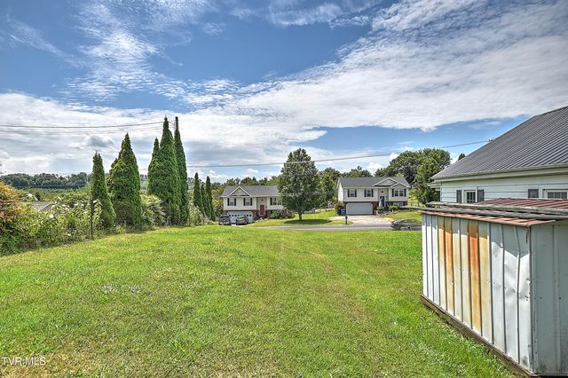 1408 West College Street, Jonesborough, TN 37659