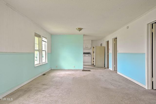 1408 West College Street, Jonesborough, TN 37659