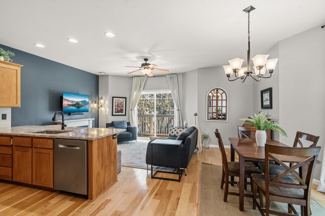 106 McCully Lane, Jacksonville, OR 97530