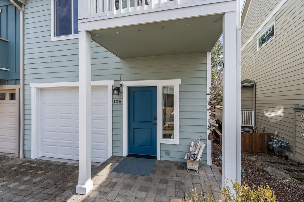 106 McCully Lane, Jacksonville, OR 97530