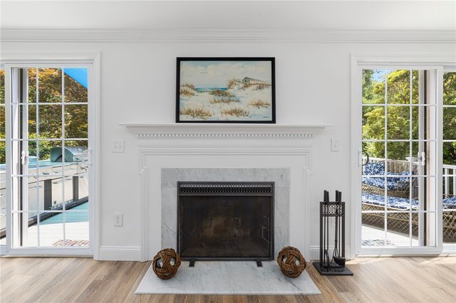 9 Foster Street, Barrington, RI 02806