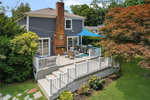 9 Foster Street, Barrington, RI 02806