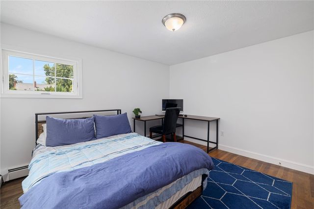 9 Foster Street, Barrington, RI 02806