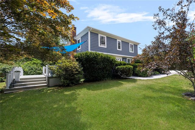 9 Foster Street, Barrington, RI 02806