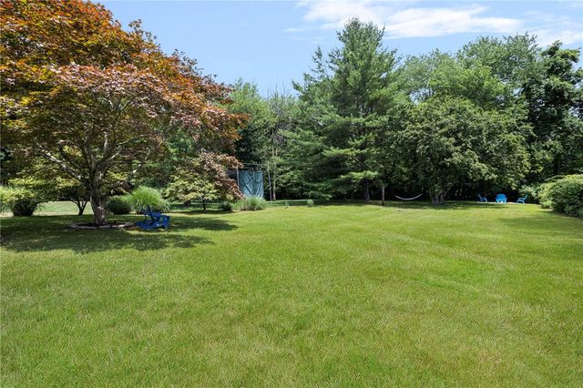 9 Foster Street, Barrington, RI 02806