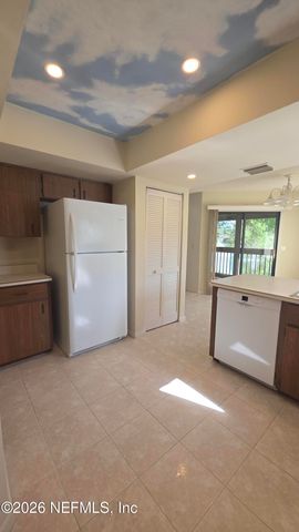 46 HEMBURY Lane, Palm Coast, FL 32137