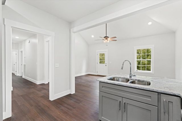 2041 Ashley Lane, Dalton, GA 30721