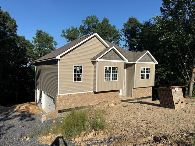 2041 Ashley Lane, Dalton, GA 30721