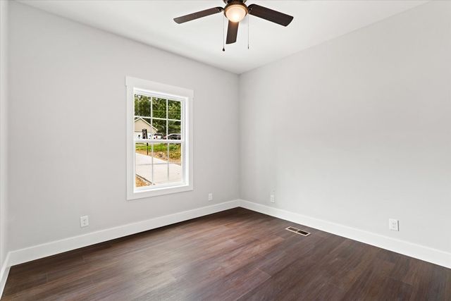 2041 Ashley Lane, Dalton, GA 30721