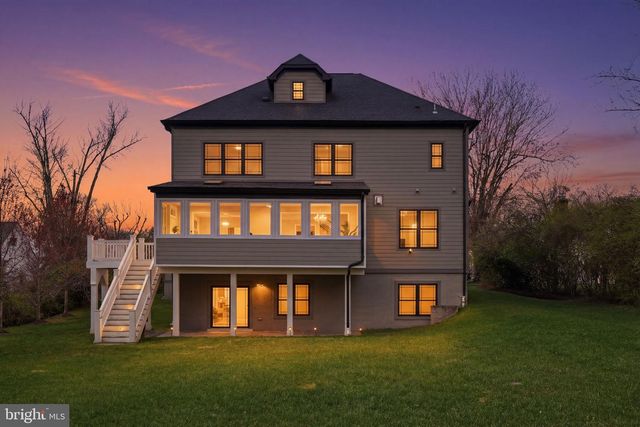 2525 FLINT HILL RD, Vienna, VA 22181