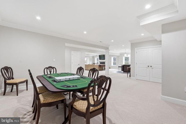 2525 FLINT HILL RD, Vienna, VA 22181