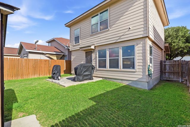 6818 SANDY POINT DR, San Antonio, TX 78244