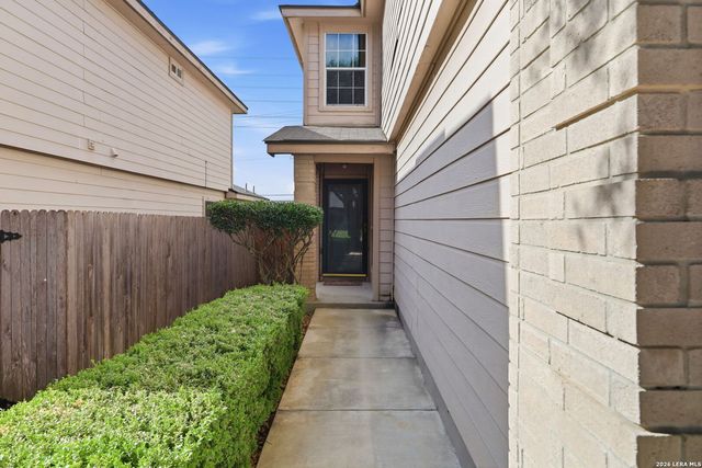 6818 SANDY POINT DR, San Antonio, TX 78244