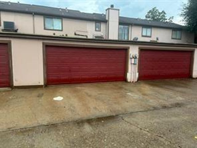 12300 Brookglade Circle 124, Houston, TX 77099