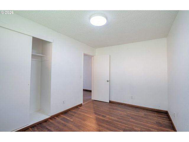 3902 S MYRTLE Rd, Myrtle Creek, OR 97457