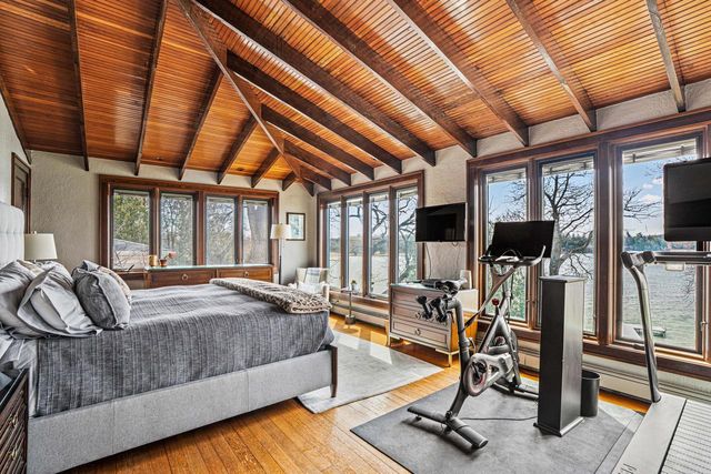 281 S Lake STREET, Elkhart Lake, WI 53020