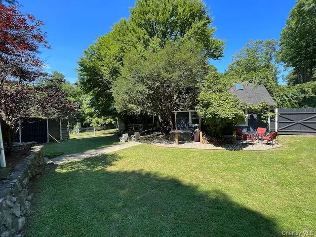 149 jaycox Road, Cold Spring, NY 10516