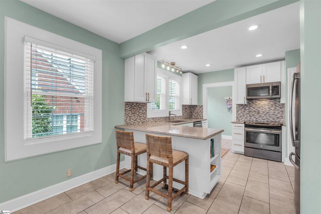 209 Cleveland Street, Greenville, SC 29601