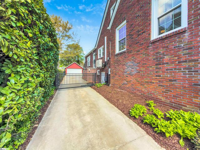 209 Cleveland Street, Greenville, SC 29601