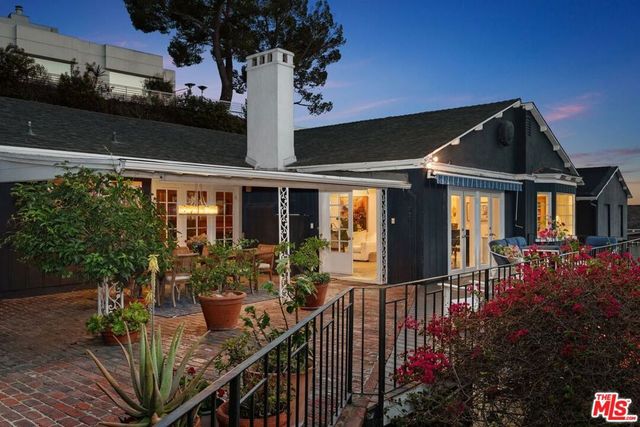 2109 Castilian Drive, Los Angeles, CA 90068