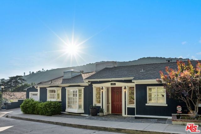 2109 Castilian Drive, Los Angeles, CA 90068