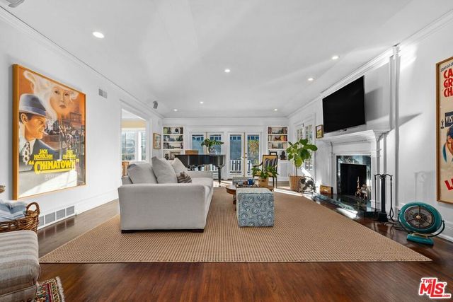 2109 Castilian Drive, Los Angeles, CA 90068