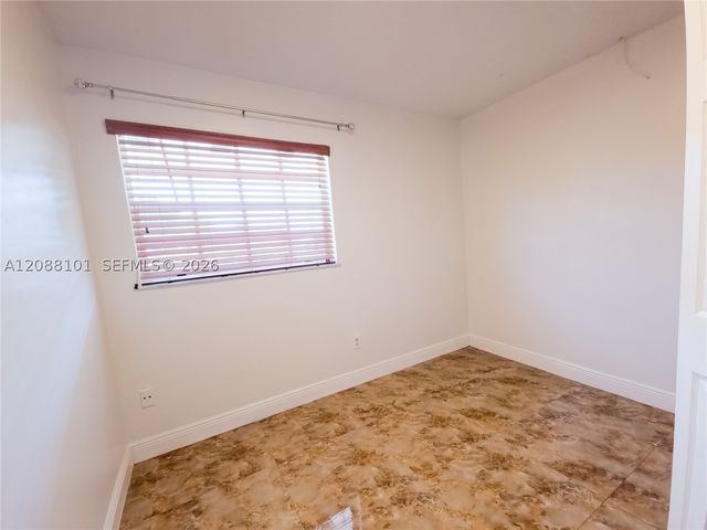11601 SW 183rd St, Miami, FL 33157
