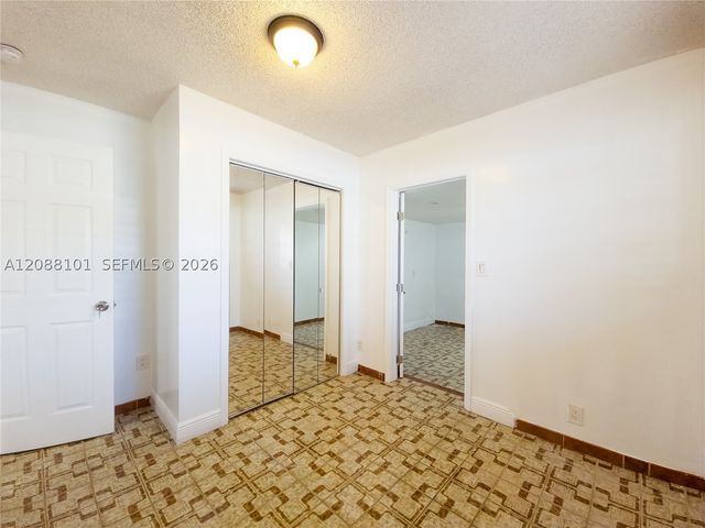 11601 SW 183rd St, Miami, FL 33157