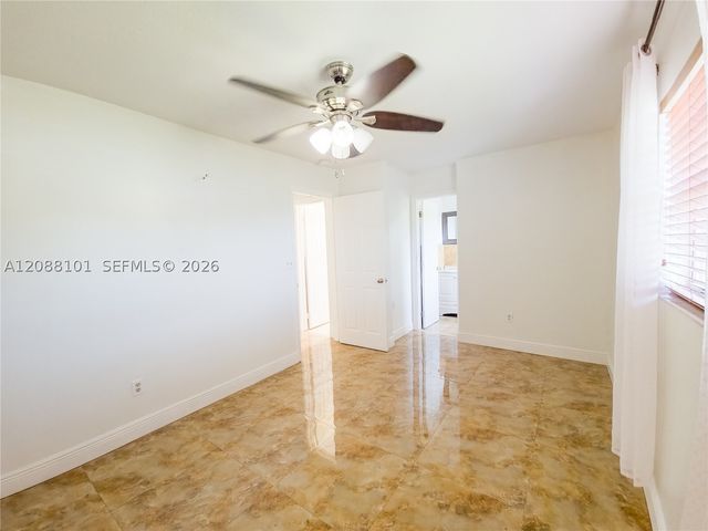 11601 SW 183rd St, Miami, FL 33157