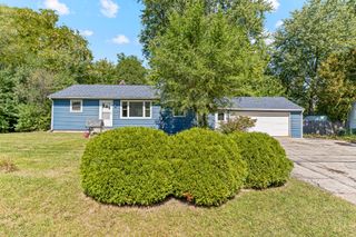 12430 W York House Road, Beach Park, IL 60087