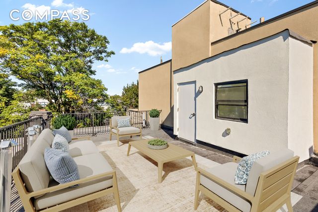 125 Schaefer Street, New York City, NY 11207