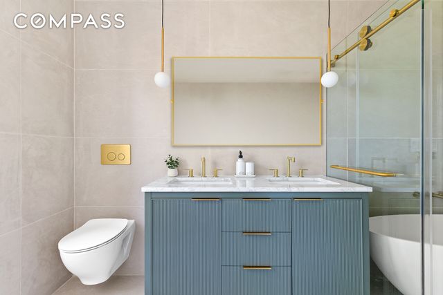 125 Schaefer Street, New York City, NY 11207