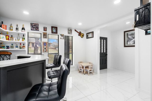 610 Athenia Way, Duncanville, TX 75137