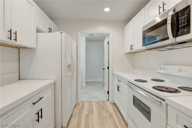 3676 Renovah Street 205, Las Vegas, NV 89129