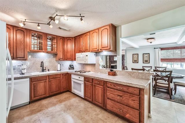 6911 Sprigg Street, Fulshear, TX 77441