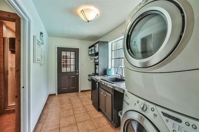 6911 Sprigg Street, Fulshear, TX 77441