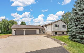 505 Little Orchard Road, Hudson, WI 54016
