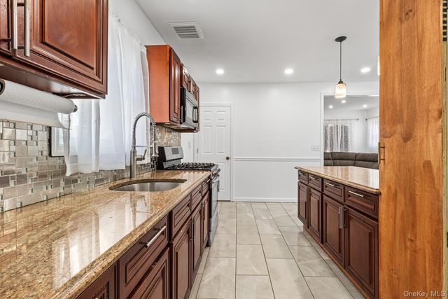 129 Lawson Street, Hempstead, NY 11550