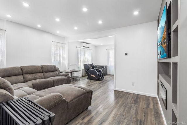 129 Lawson Street, Hempstead, NY 11550