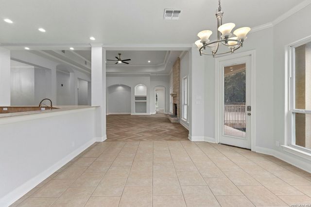 26807 Interstate 10 W #3, Boerne, TX 78006